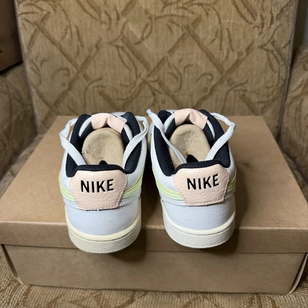 Nike Court Vision Low White Barely Volt DC1868-100 Women's Size 8 Sneakers